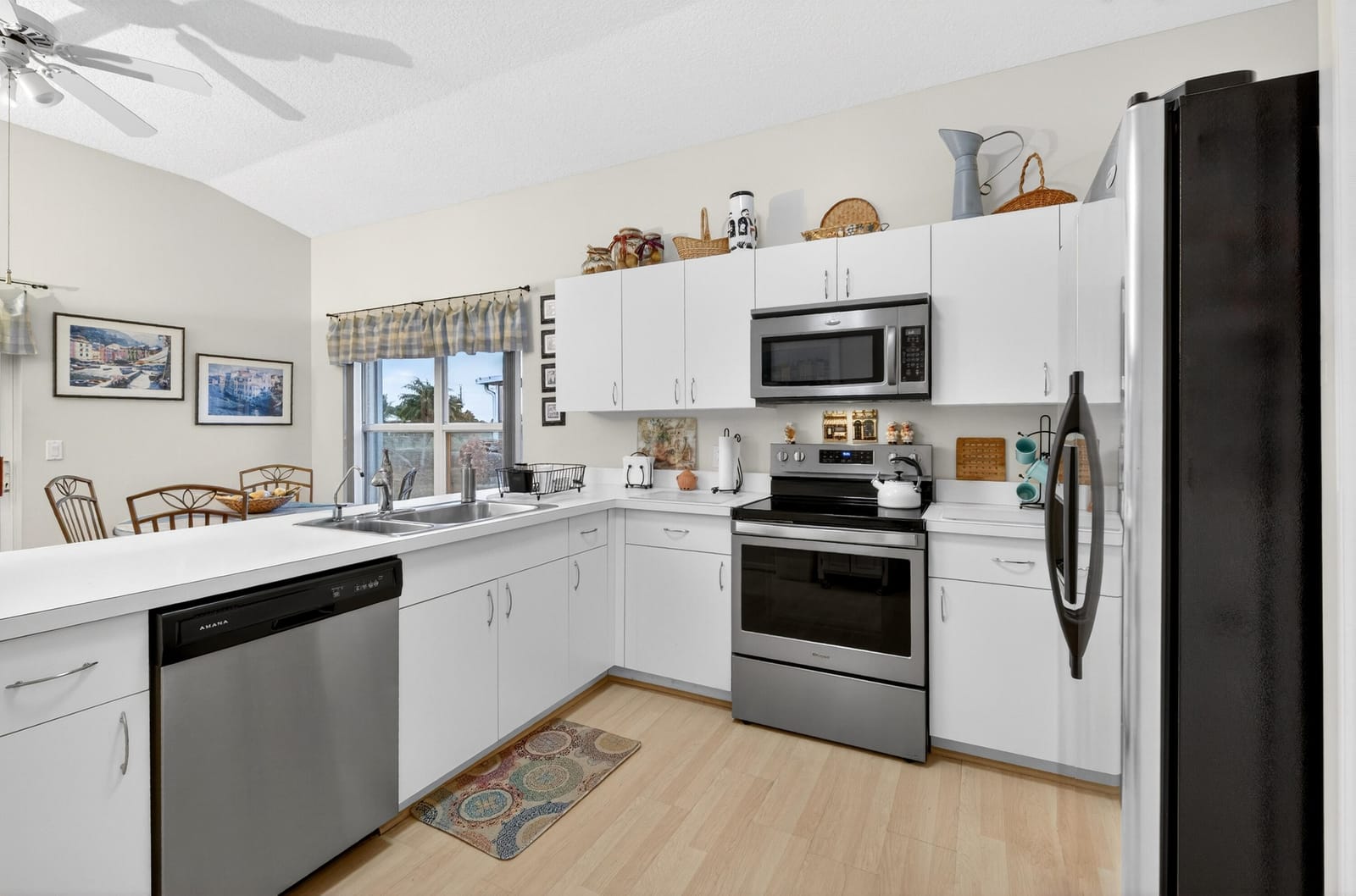 452 NW Turin Court — photo 11