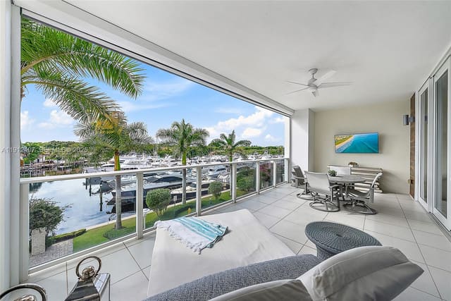 2700 Donald Ross Road 306, Palm Beach Gardens, FL 33410