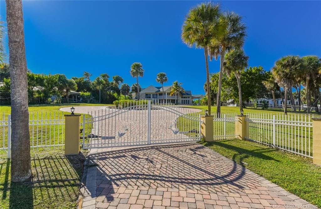 3343 S Indian River Drive — photo 3
