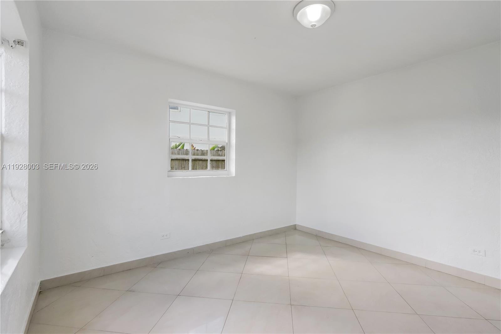 1540 E 8th Court, Hialeah, FL 33010 photo 12