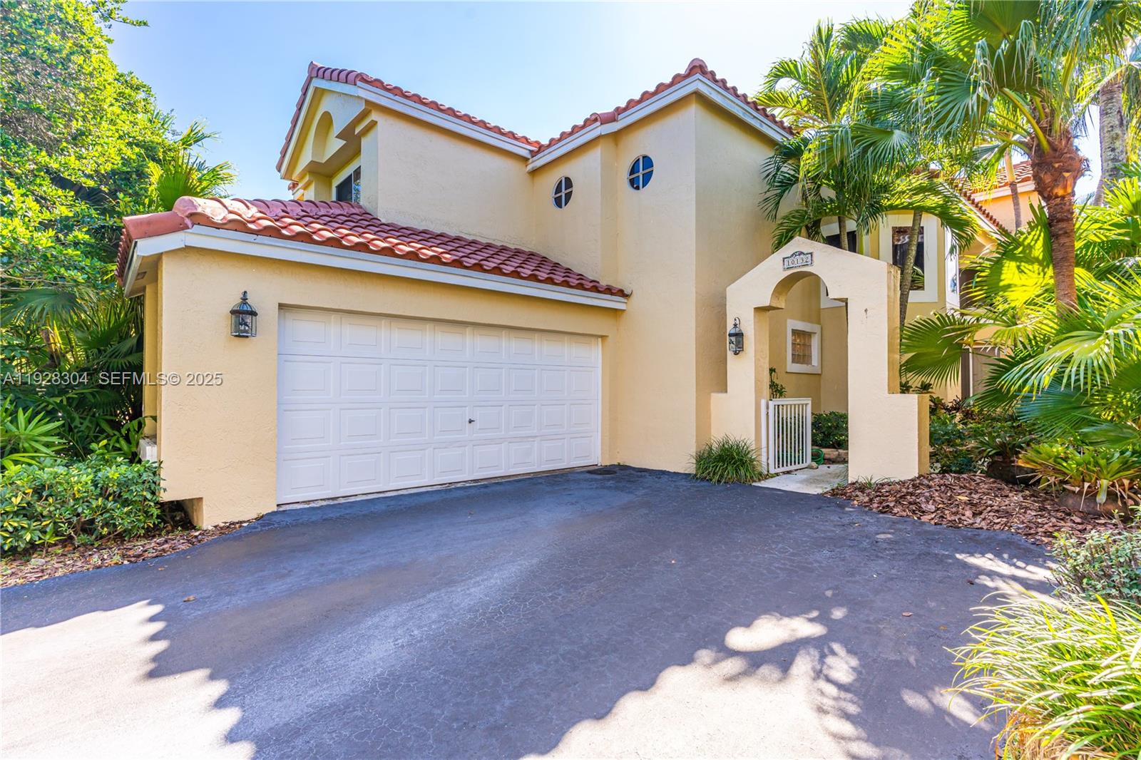 10132 NW 4th Street, Plantation, FL 33324, Plantation