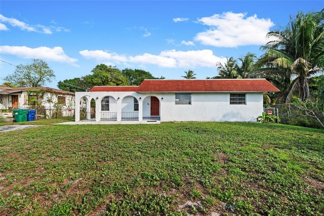 18131 NW 20th Avenue, sold in Sunny Isles Inland, Miami Gardens, FL