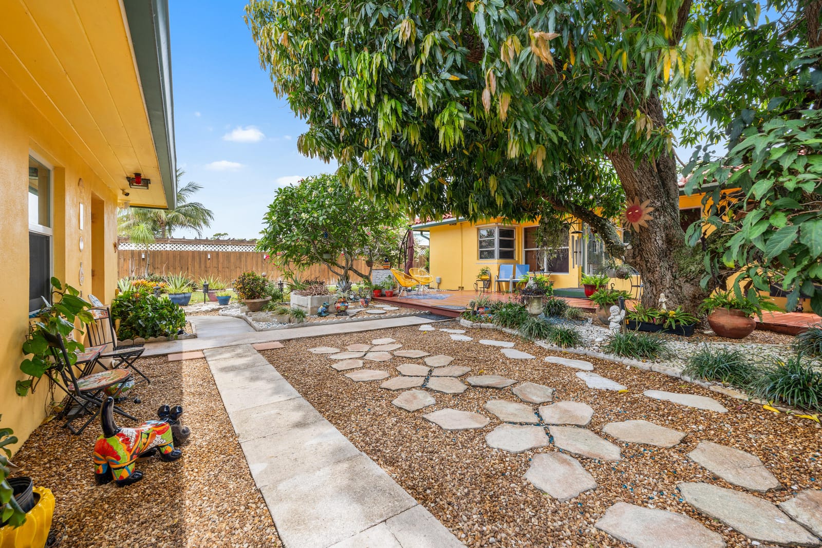 1802 Lake Osborne Drive — photo 6