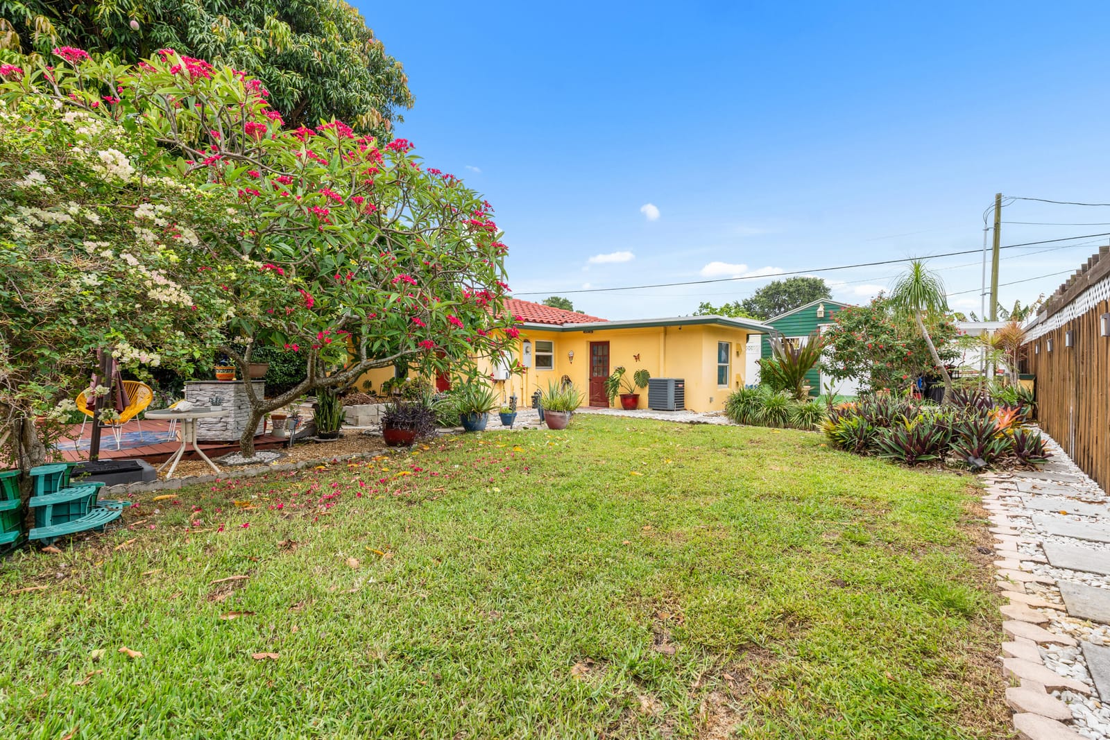1802 Lake Osborne Drive — photo 7