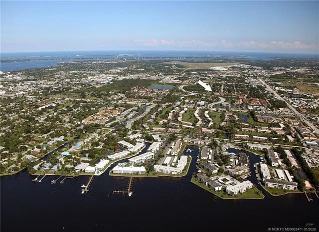 49 SE Sedona Circle 101, Stuart, FL 34994