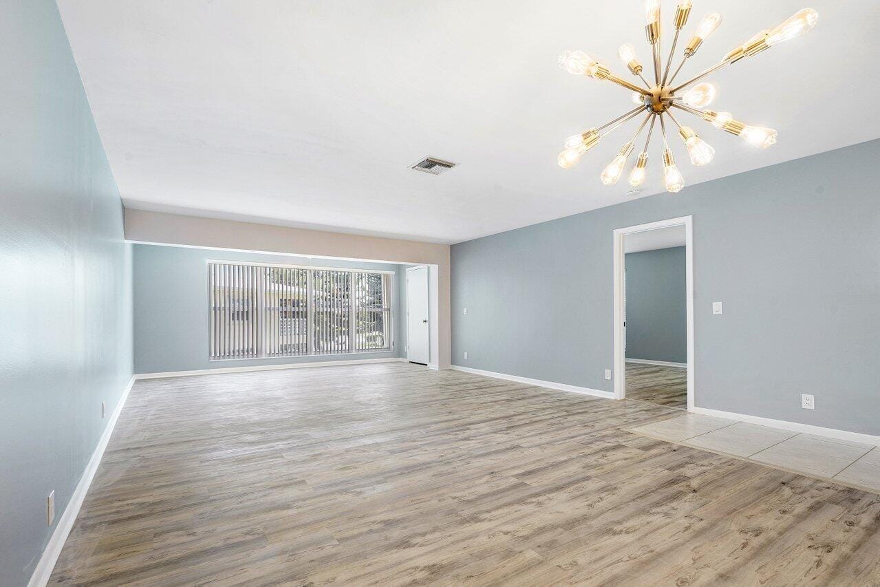 1740 NW 19th Terrace 204 — photo 12