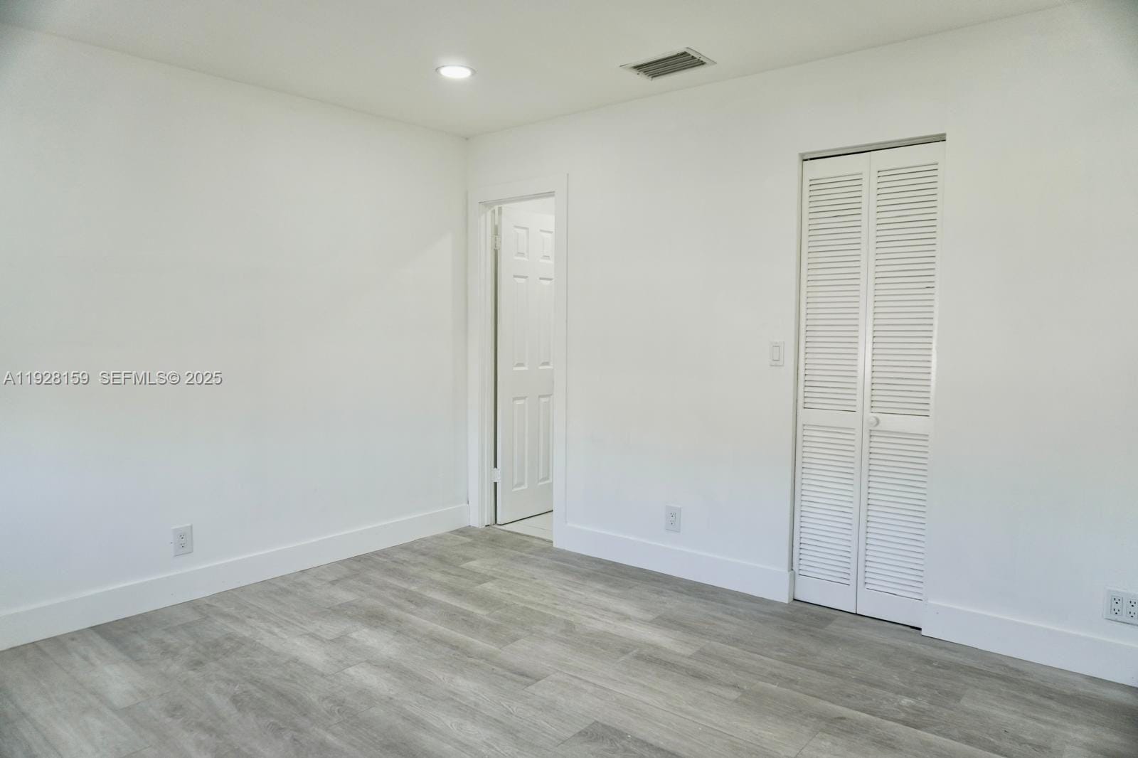 7800 SW 8th Court, North Lauderdale, FL 33068 photo 9