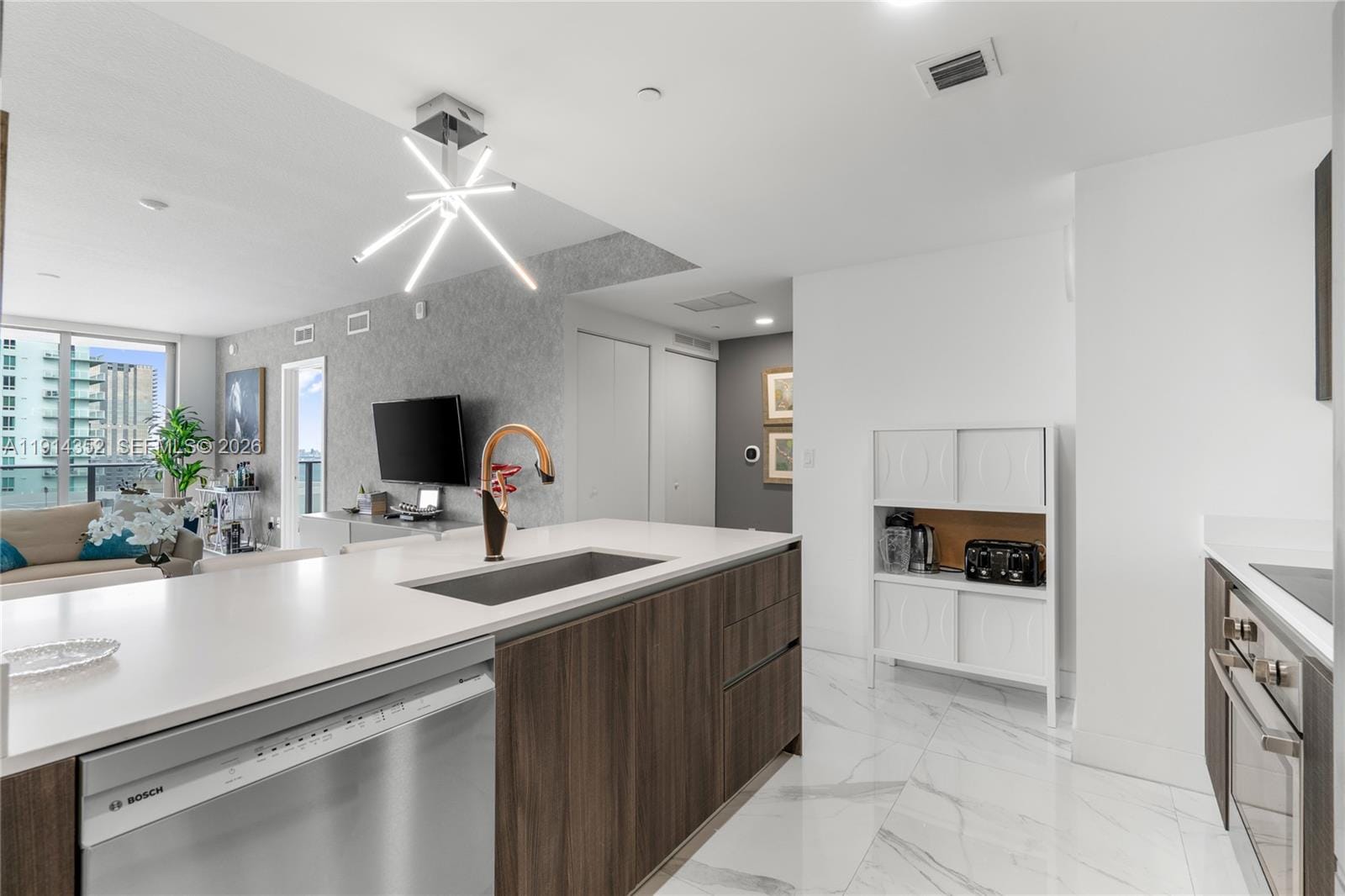 488 NE 18th Street 4309, Miami, FL 33132 photo 10
