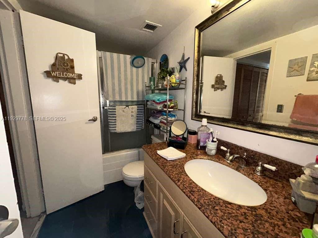 13499 Biscayne Boulevard 1206, North Miami, FL 33181 photo 13
