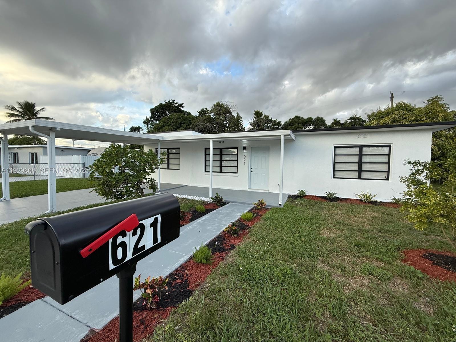 621 E 13th Street, Hialeah, FL 33010