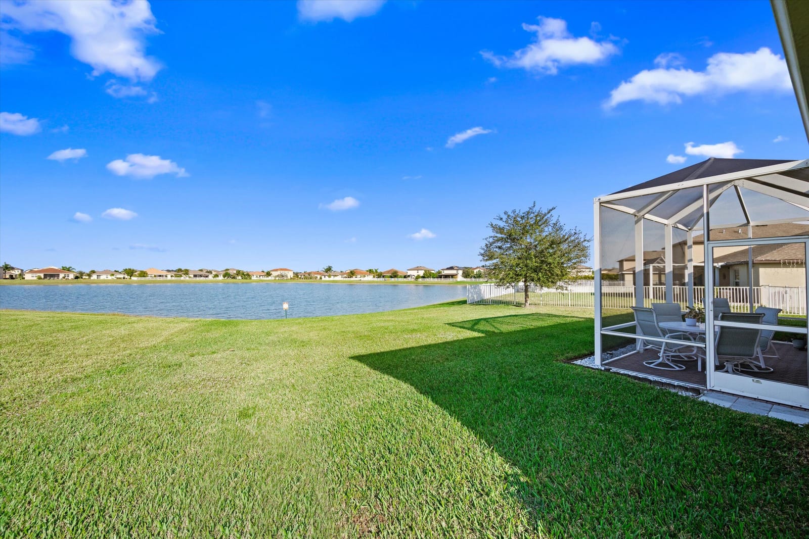 911 Bent Creek Drive, Fort Pierce, FL 34947 photo 30