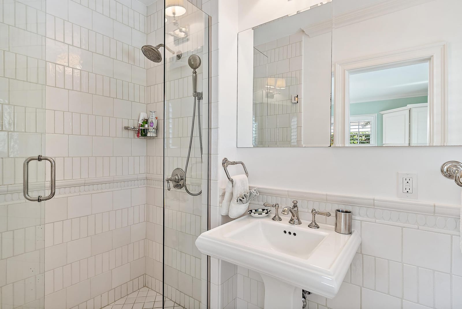 240 Seabreeze Avenue, Palm Beach, FL 33480 photo 25