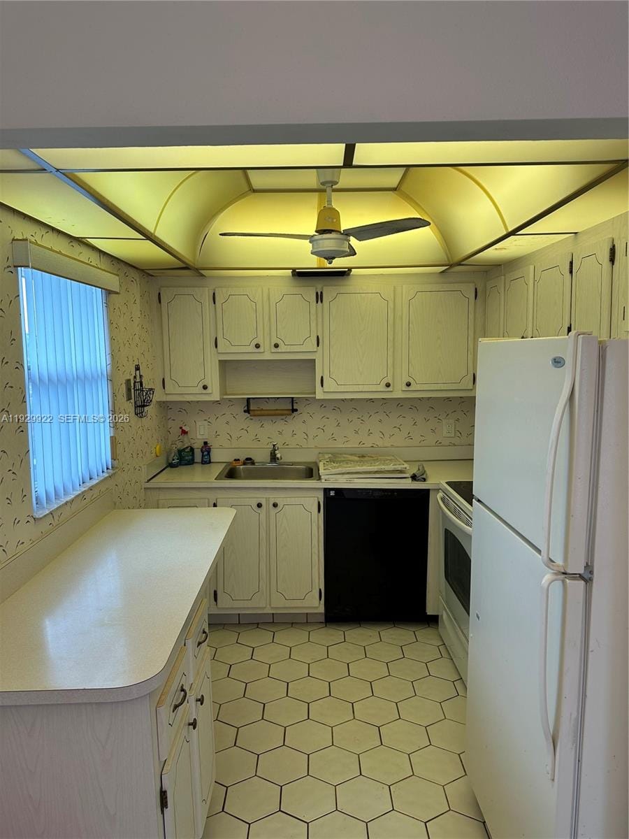 25 Saxony A A, Delray Beach, FL 33446 photo 21