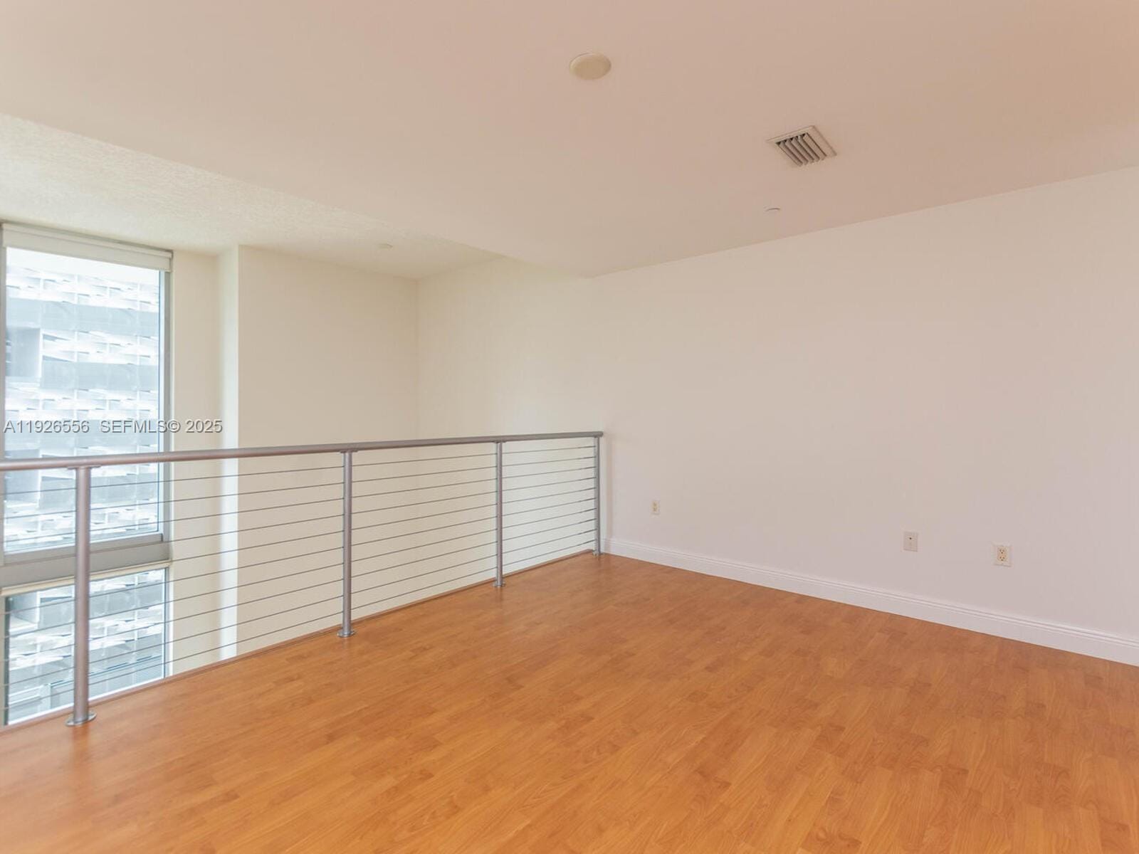 1050 Brickell Avenue 606, Miami, FL 33131 photo 14