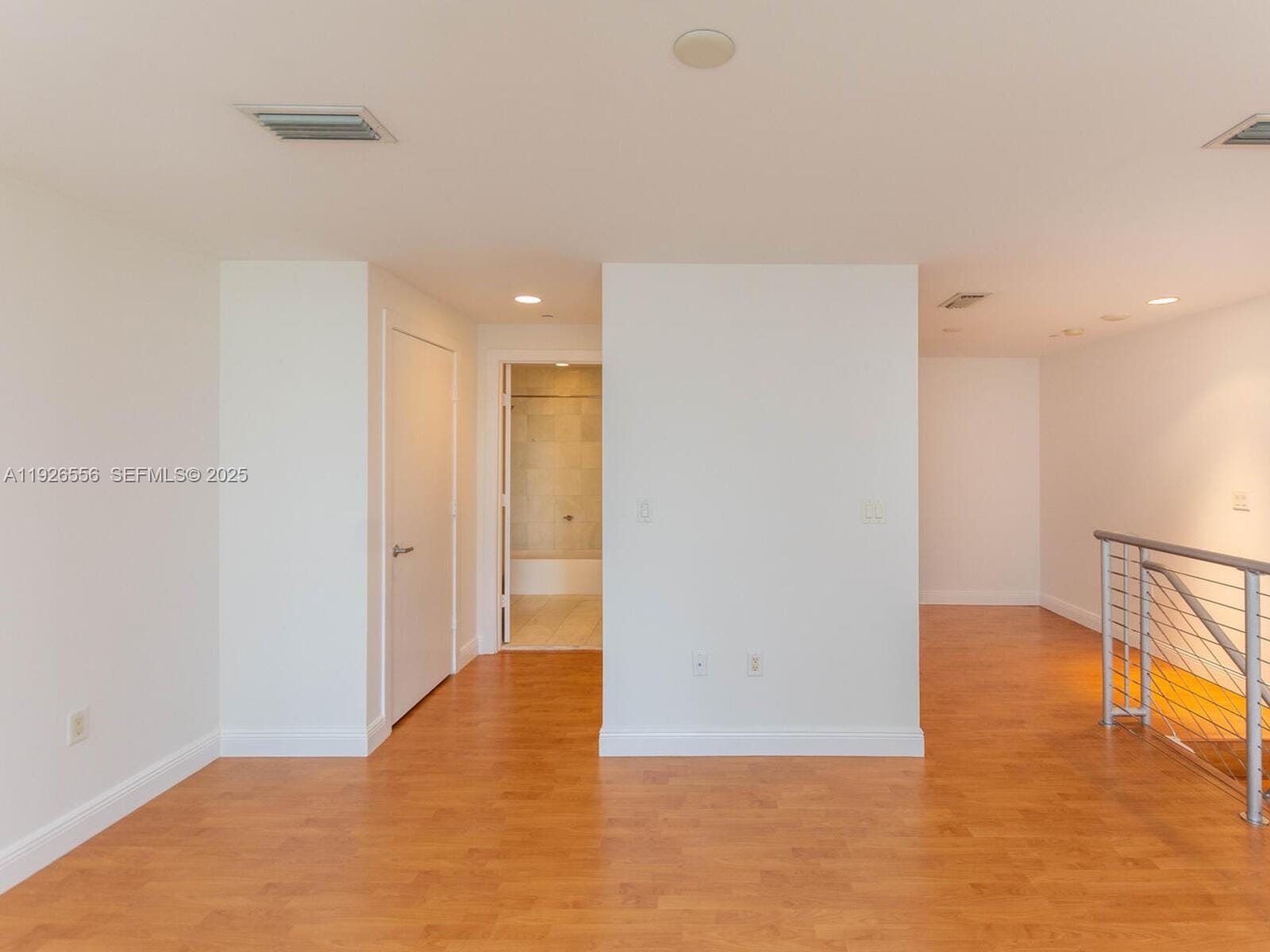 1050 Brickell Avenue 606, Miami, FL 33131 photo 16