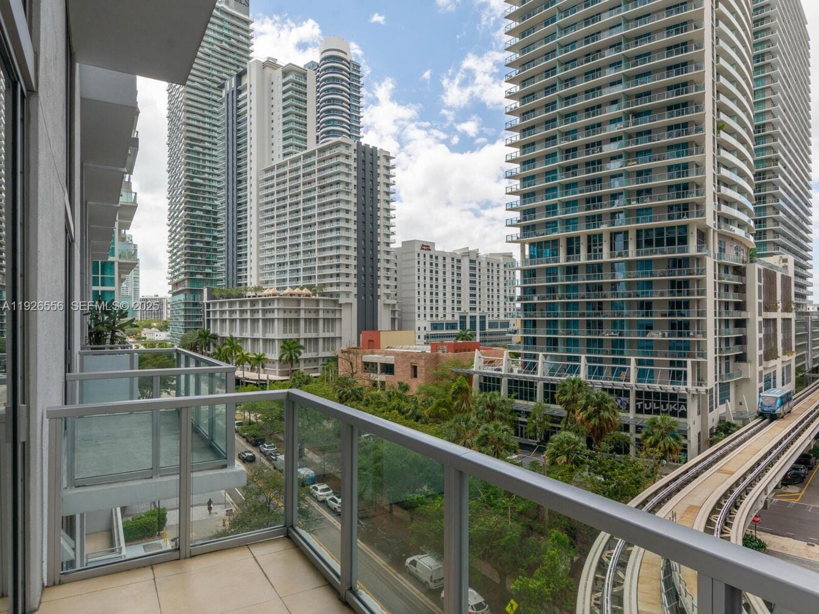 1050 Brickell Avenue 606, Miami, FL 33131 photo 24