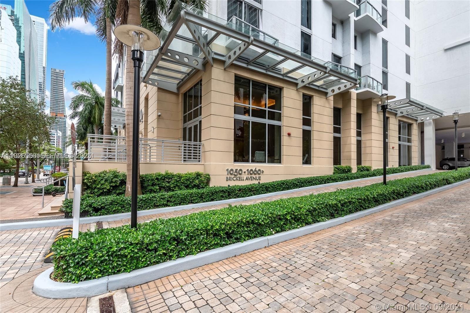 1050 Brickell Avenue 606, Miami, FL 33131 photo 29