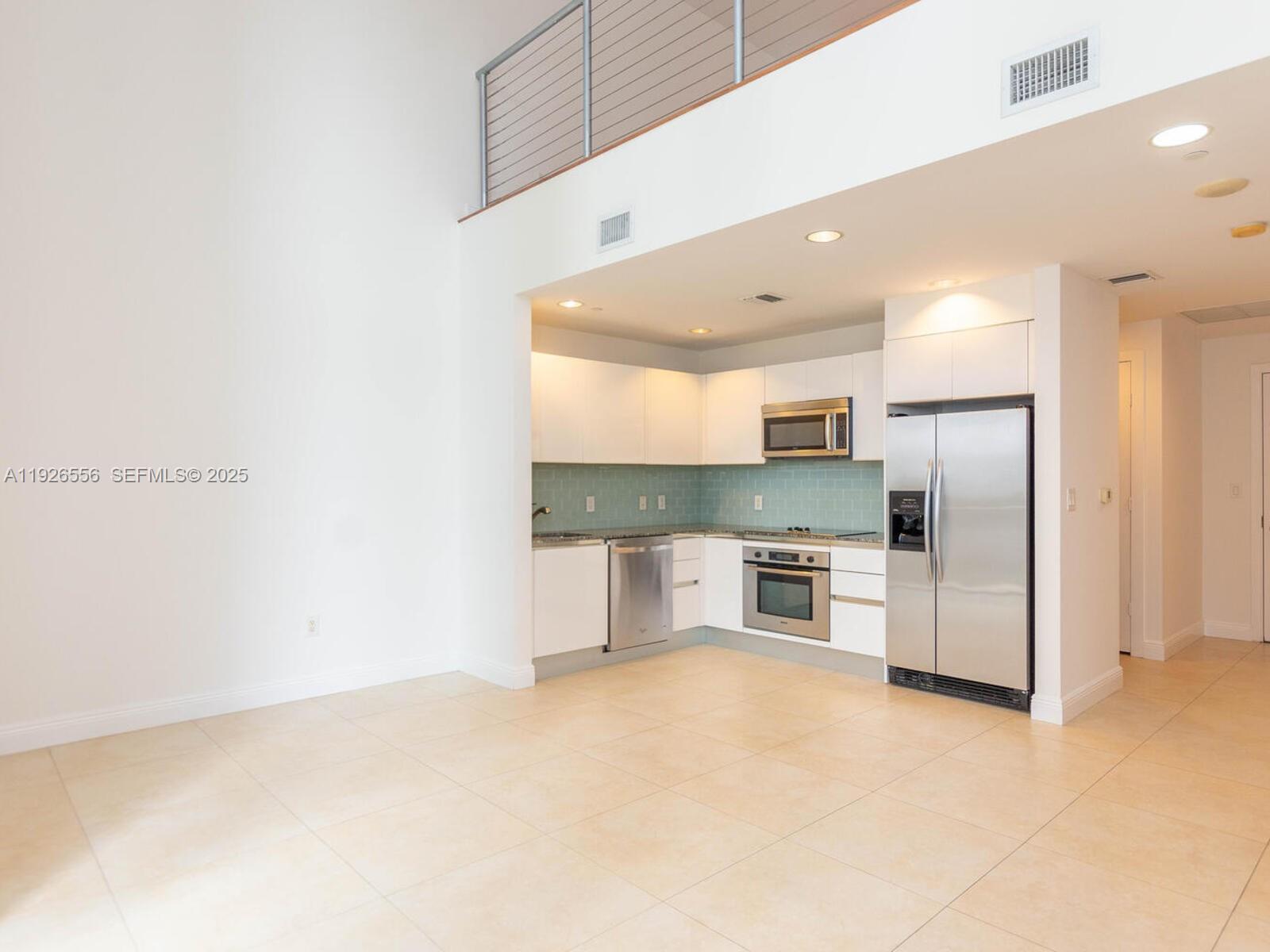 1050 Brickell Avenue 606, Miami, FL 33131, Miami