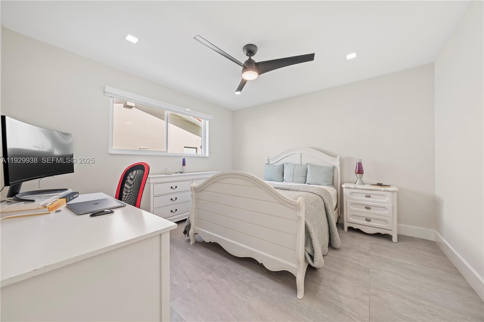 8451 Dundee Terrace, Miami Lakes, FL 33016 photo 30