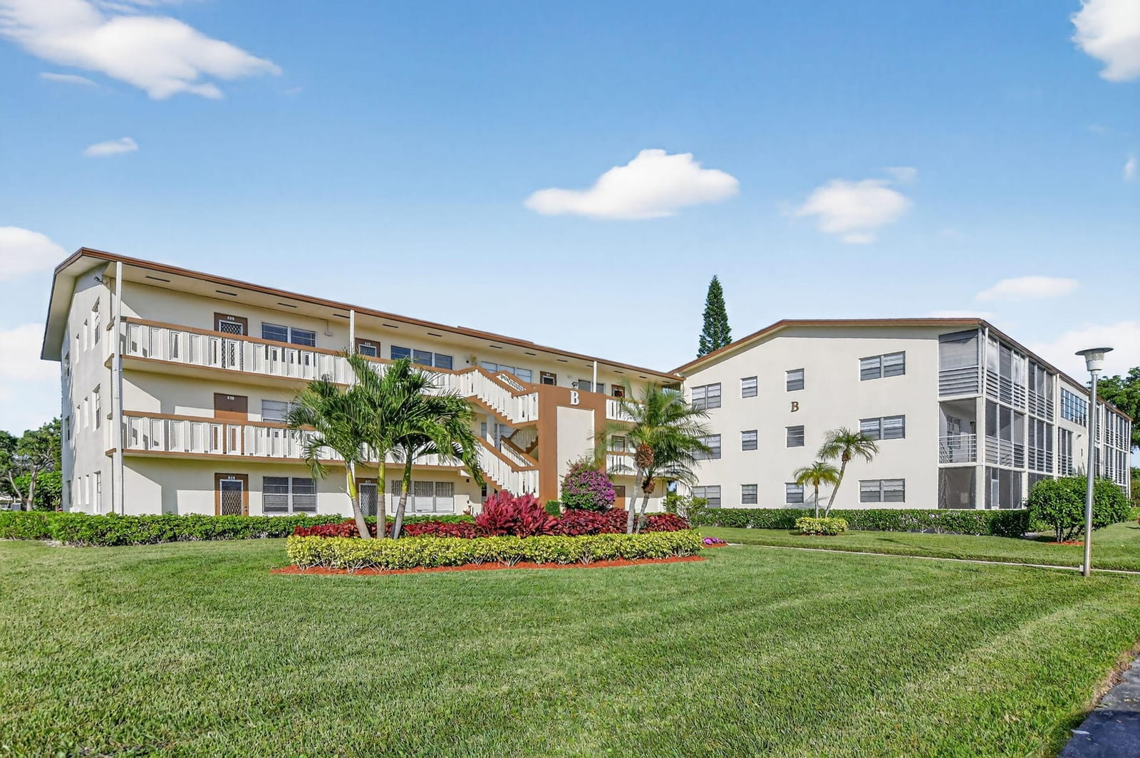 52 Mansfield B B, Boca Raton, FL 33434 photo 2