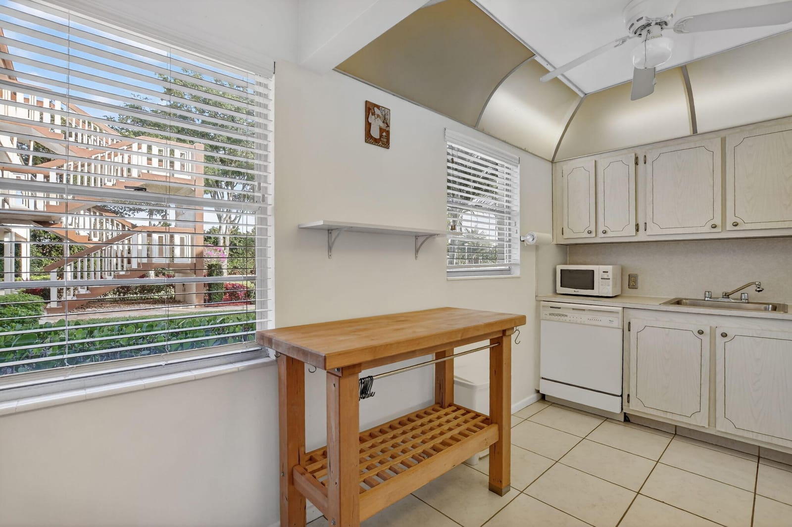 52 Mansfield B B, Boca Raton, FL 33434 photo 11