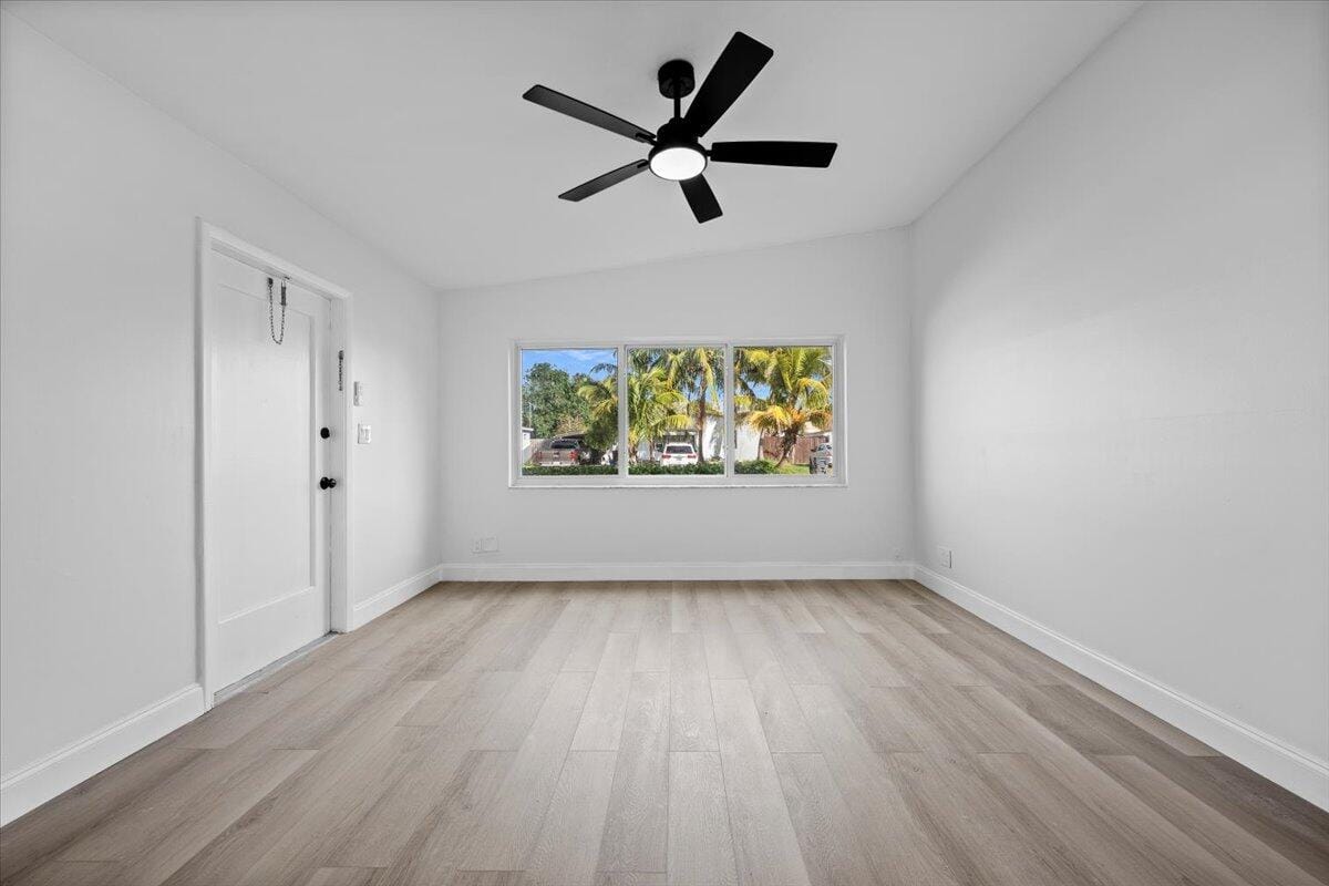3209 French Avenue, Lake Worth, FL 33461 photo 9