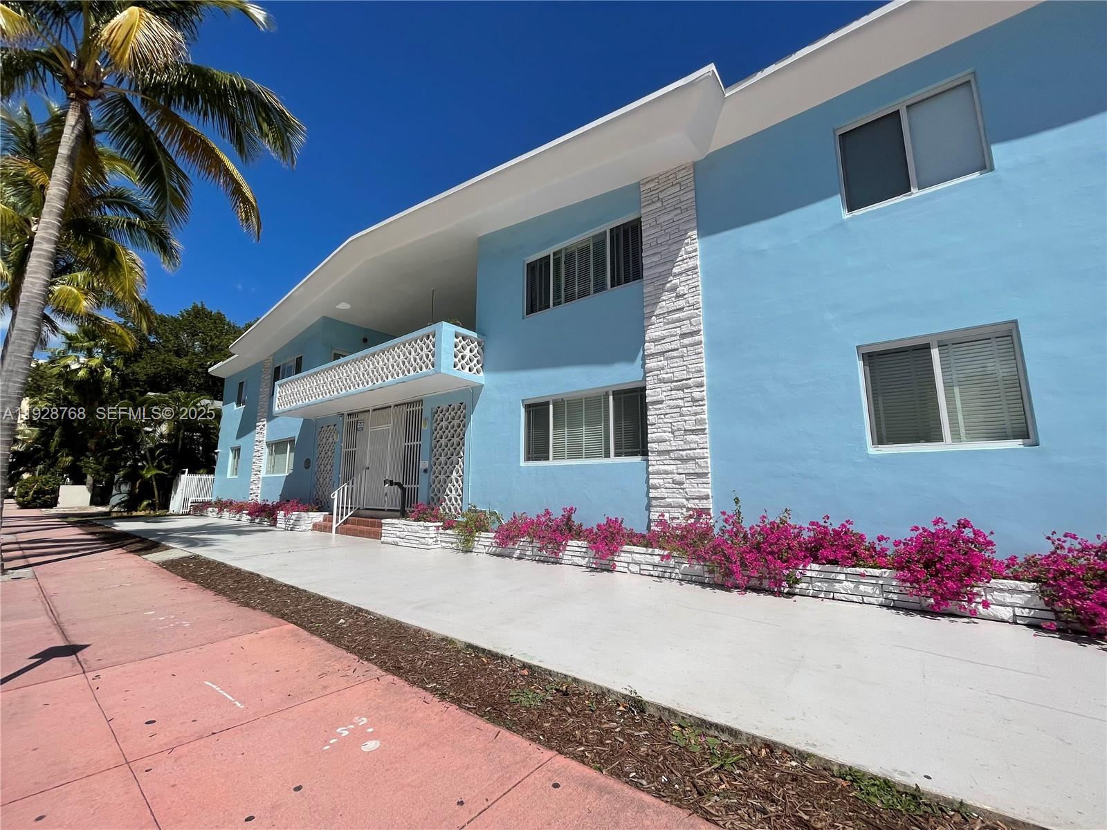 401 Collins Avenue 21 — photo 2