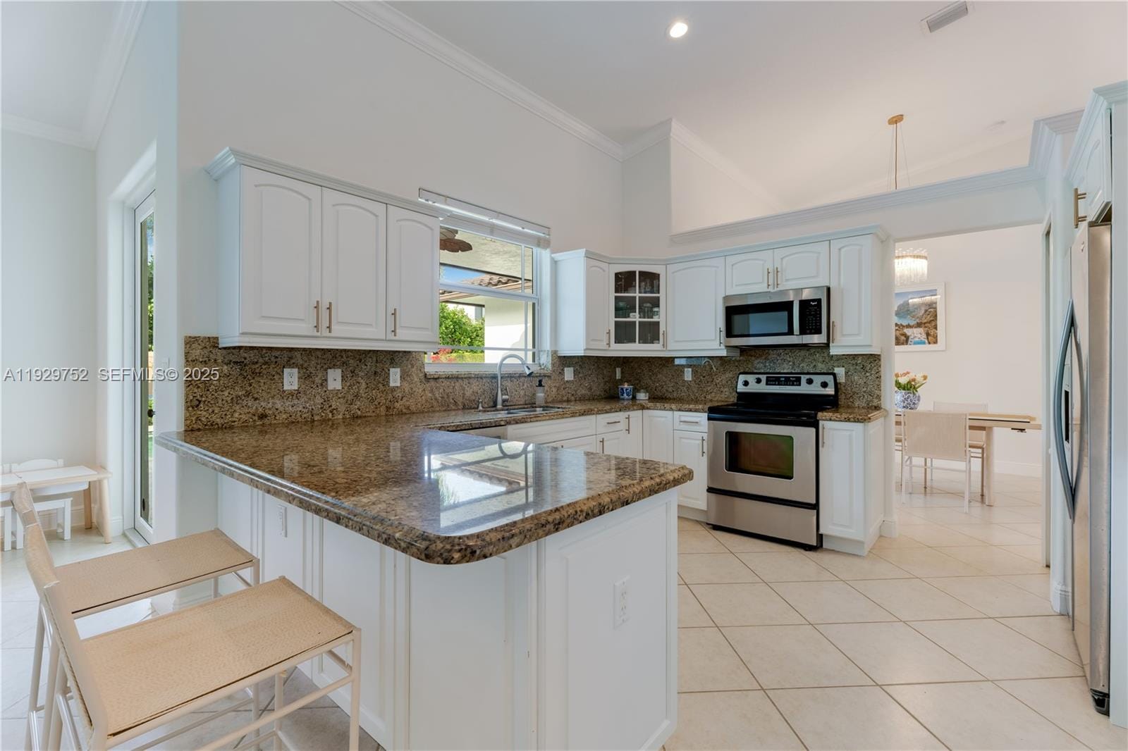9221 SW 170th Lane — photo 12