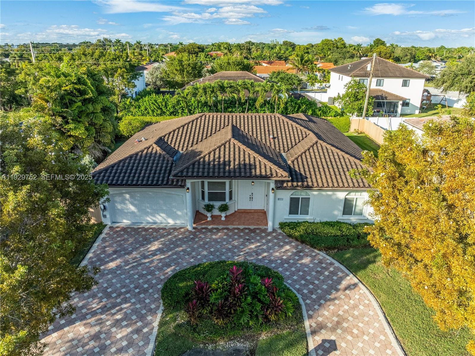 9221 SW 170th Lane — photo 3
