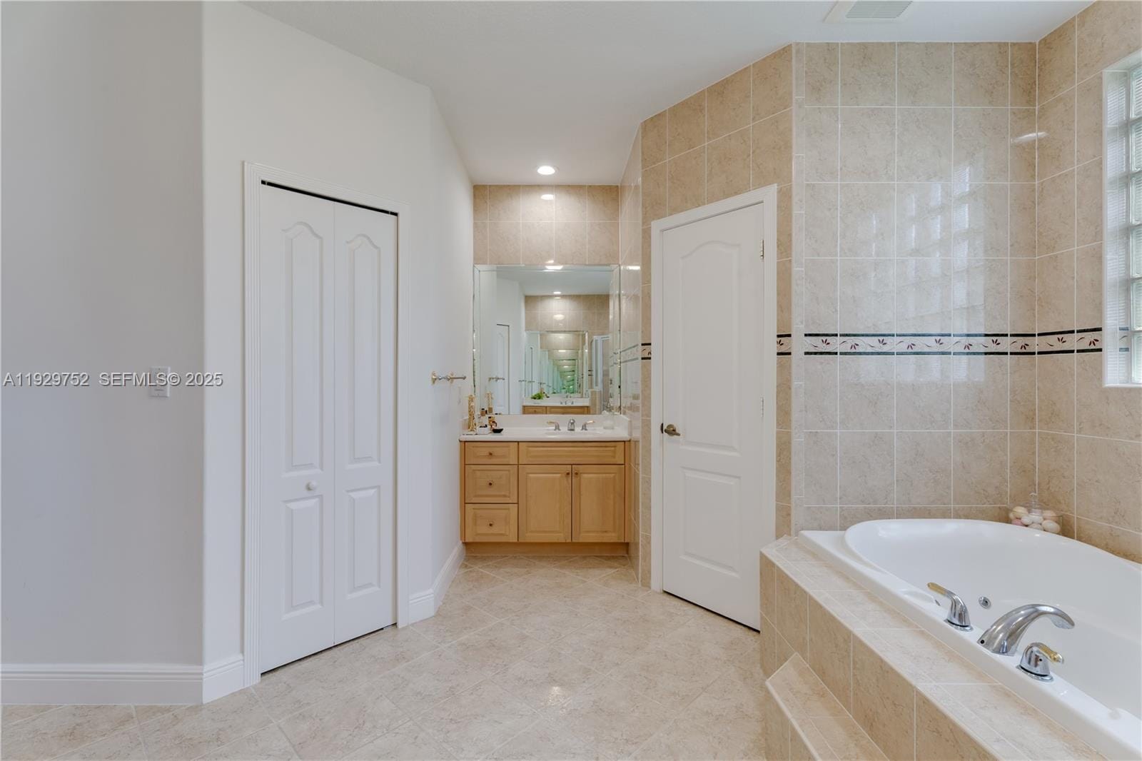 9221 SW 170th Lane, Palmetto Bay, FL 33157 photo 24