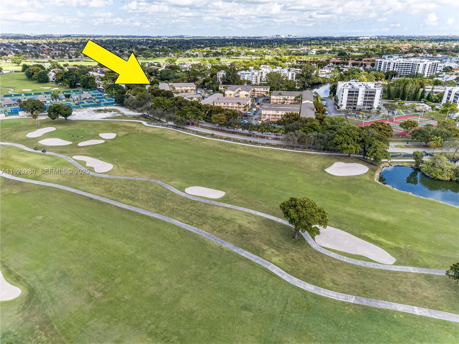 6205 Kendale Lakes Circle 279, Miami, FL 33183 photo 3