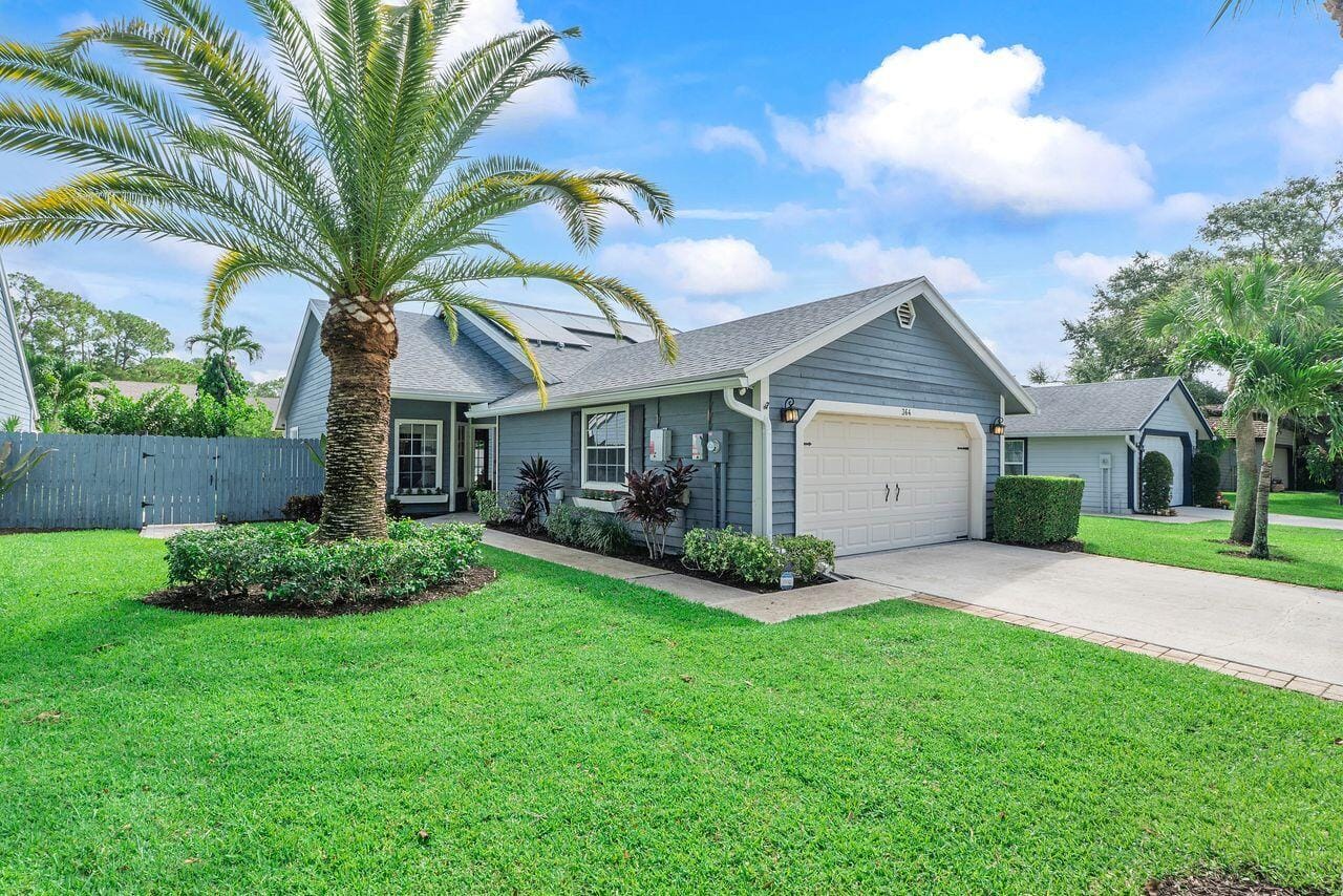 364 Park Forest Way, Wellington, FL 33414