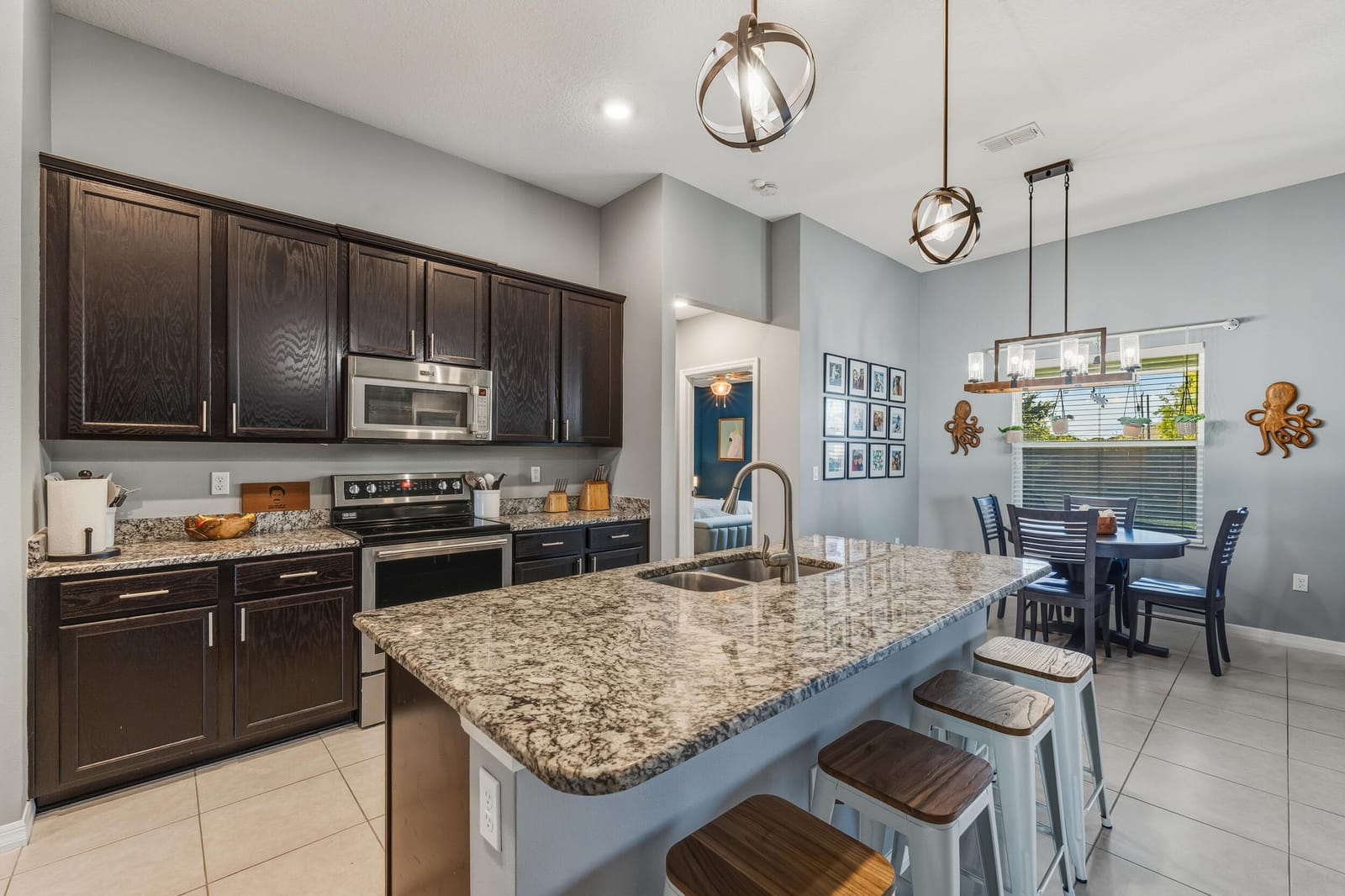 5265 NW East Delwood Drive — photo 6