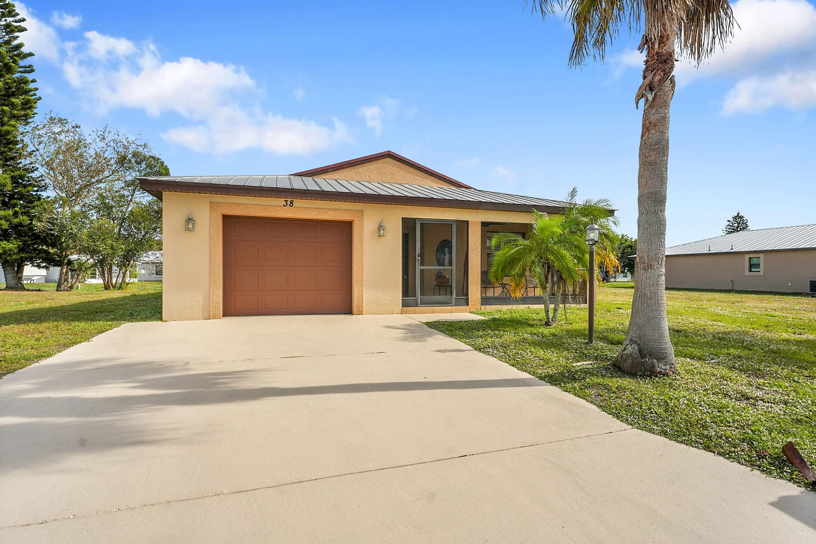 38 Alta Loma, Port St. Lucie, FL 34952