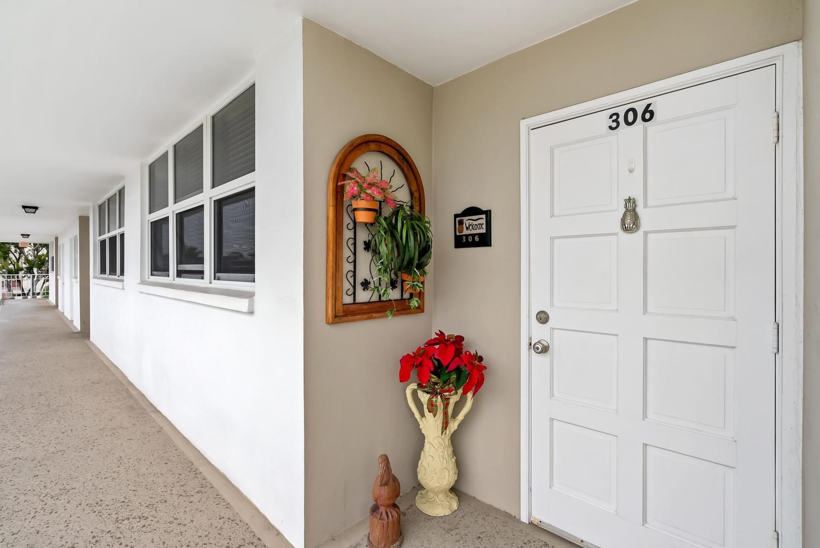 2809 Florida Boulevard 306 — photo 2