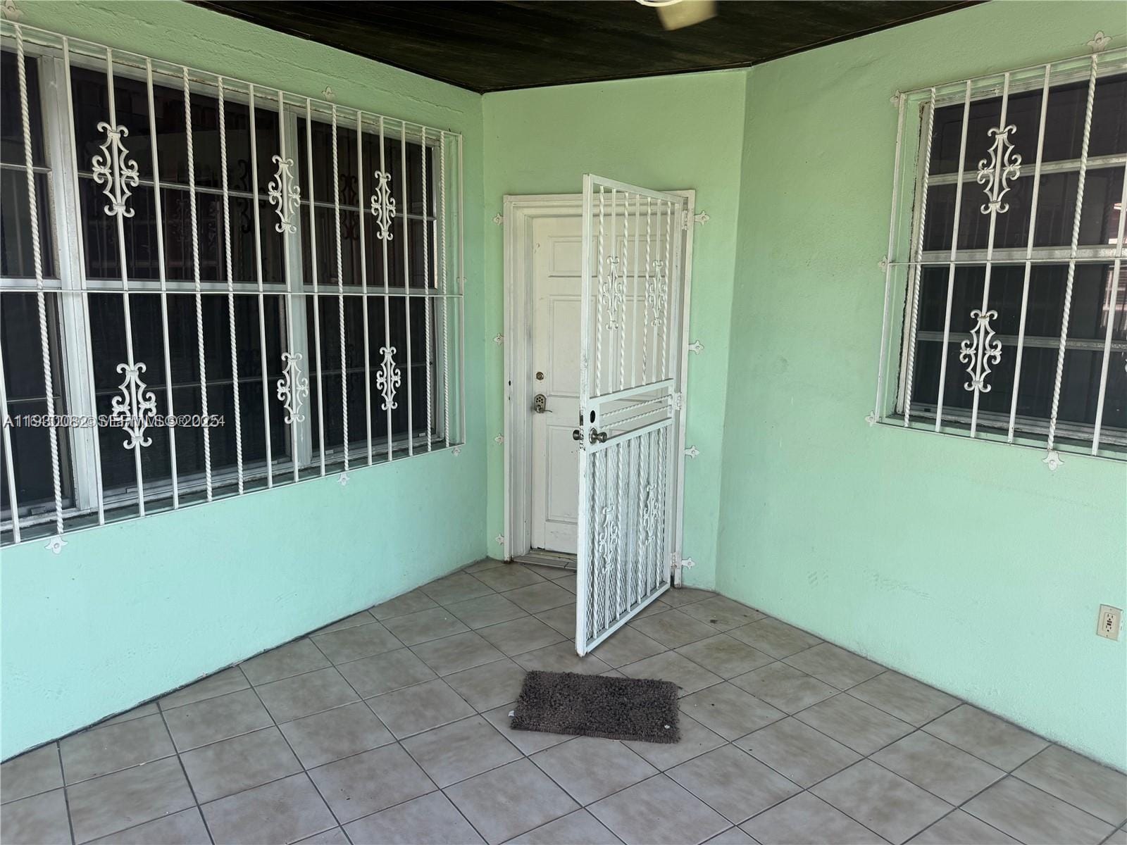 5147 NW 1st Street, Miami, FL 33126