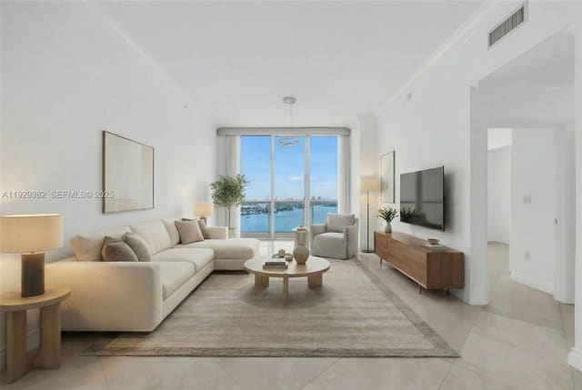 31 SE 5th Street 4314, Miami, FL 33131