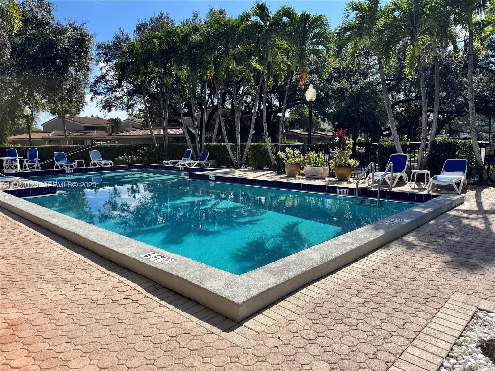 2001 S Saint Andrews Road 121, Hollywood, FL 33021 photo 11