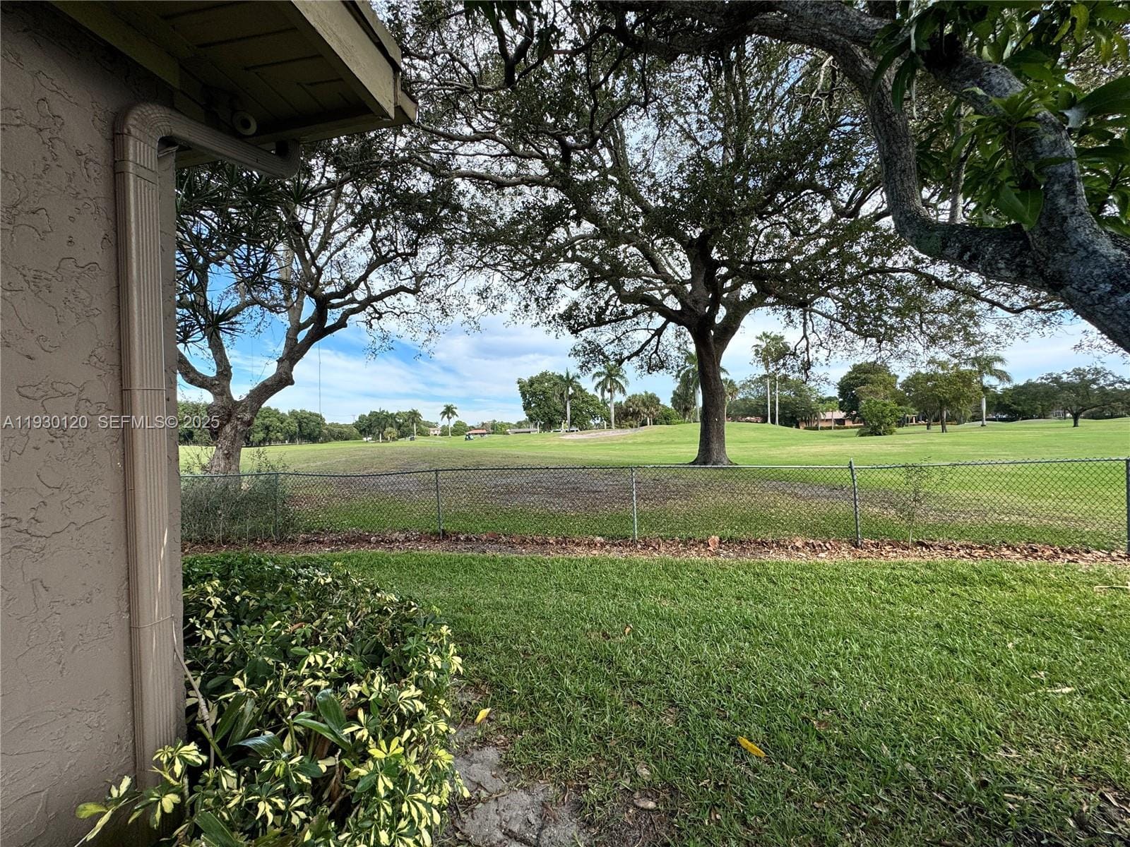 2001 S Saint Andrews Road 121, Hollywood, FL 33021 photo 13