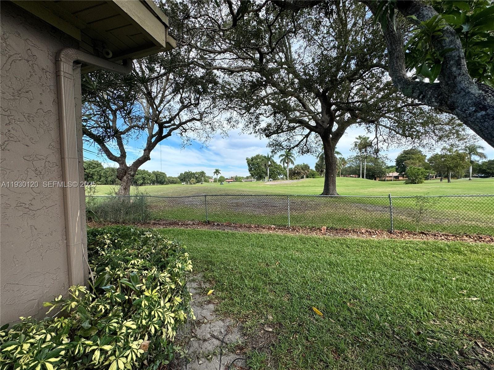 2001 S Saint Andrews Road 121, Hollywood, FL 33021 photo 14