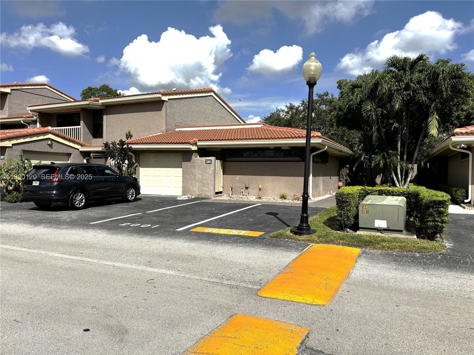 2001 S Saint Andrews Road 121, Hollywood, FL 33021 photo 4
