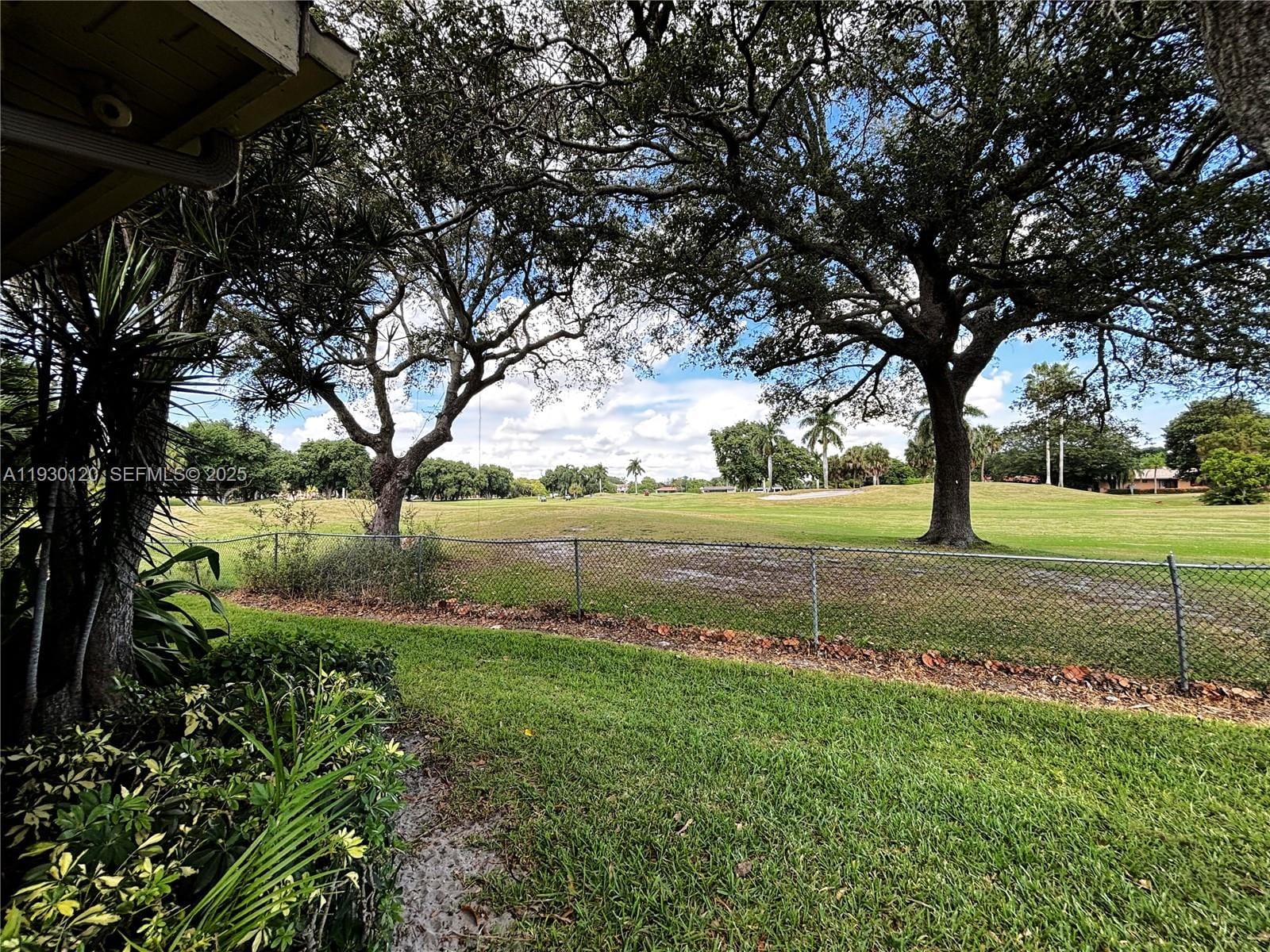 2001 S Saint Andrews Road 121, Hollywood, FL 33021 photo 7