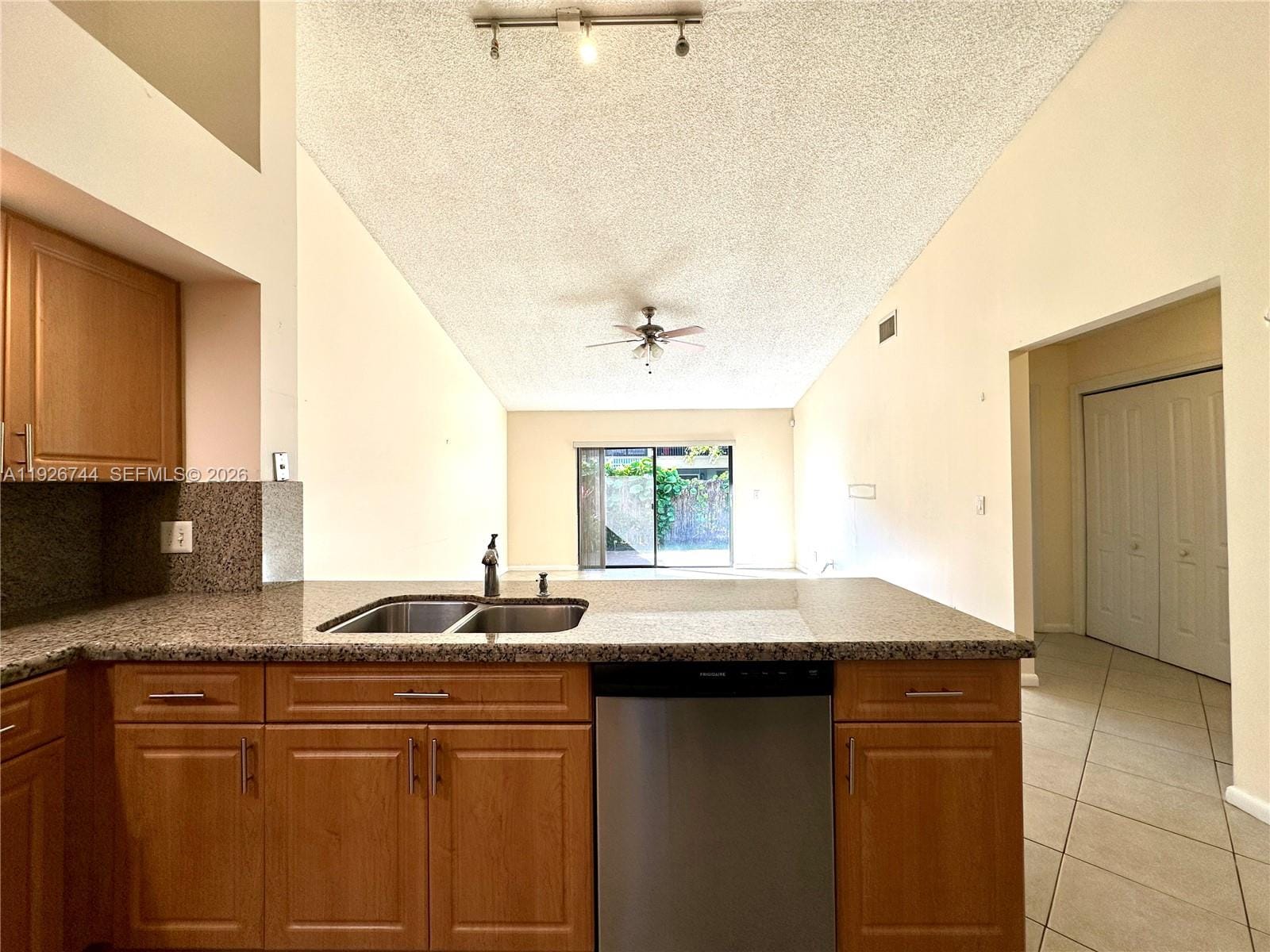 3030 NW 116th Avenue, Coral Springs, FL 33065 photo 7