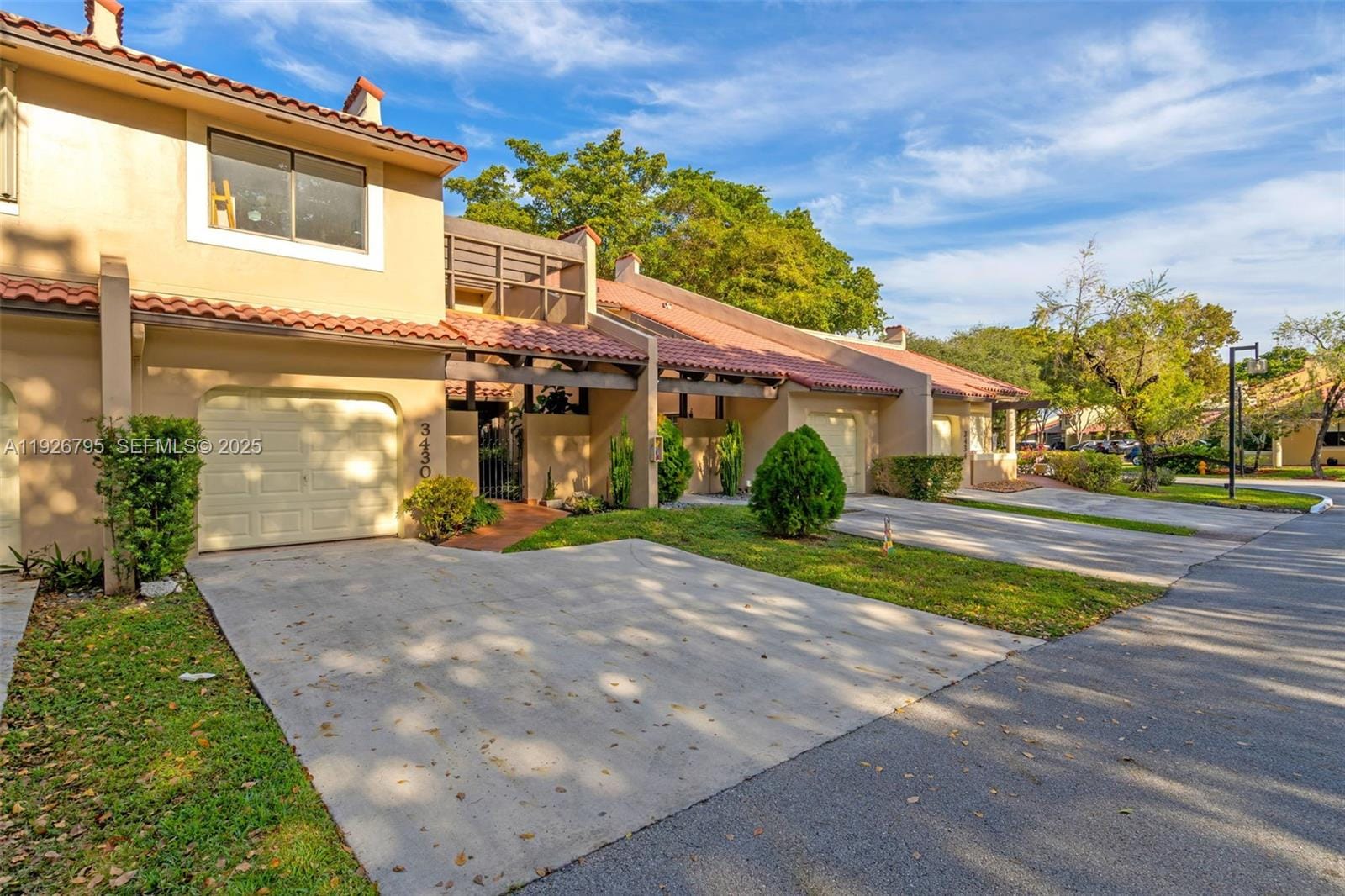 3430 Torremolinos Avenue C-34A — photo 2
