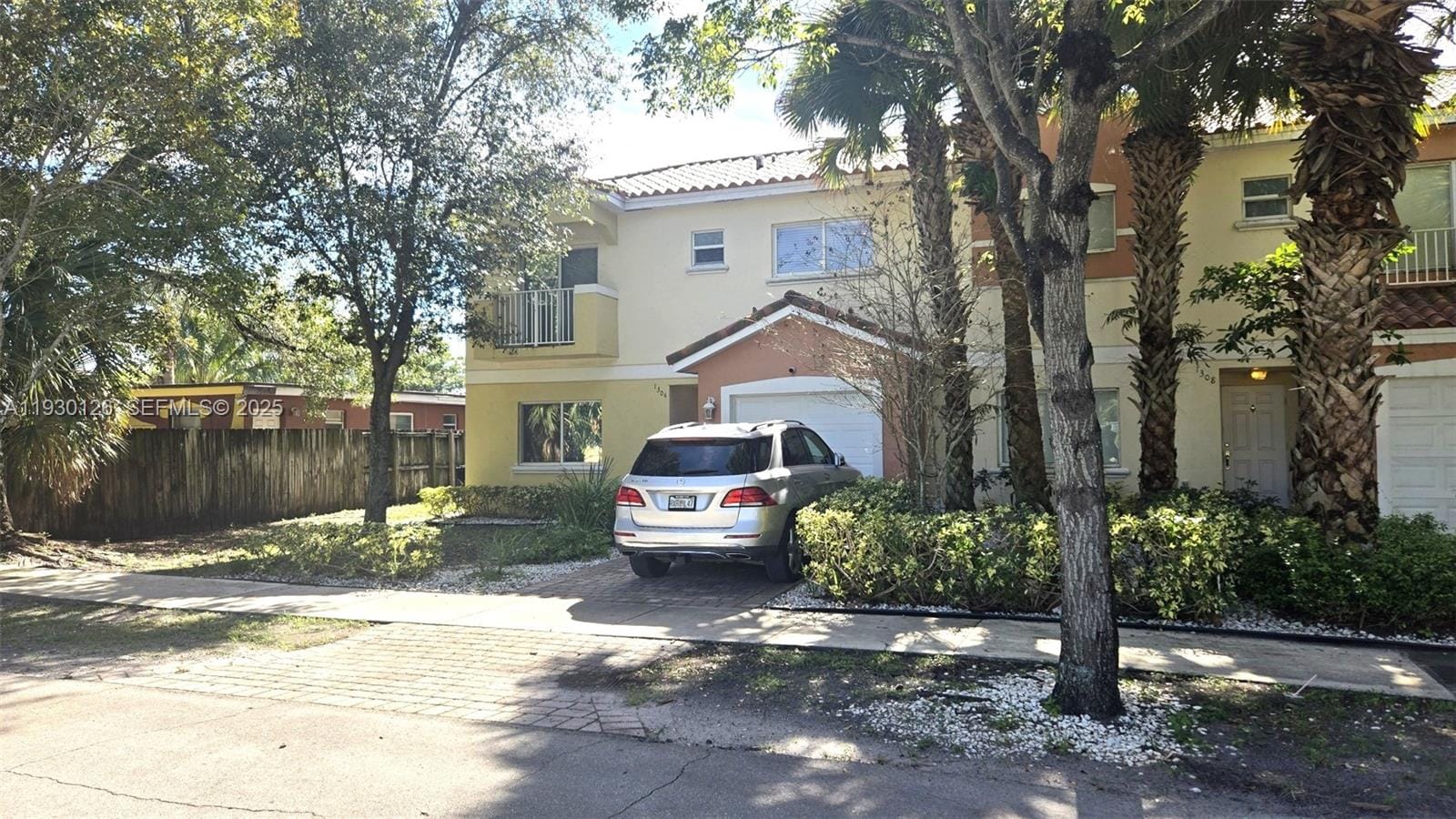 1304 NW 3rd Street, Fort Lauderdale, FL 33311 photo 2