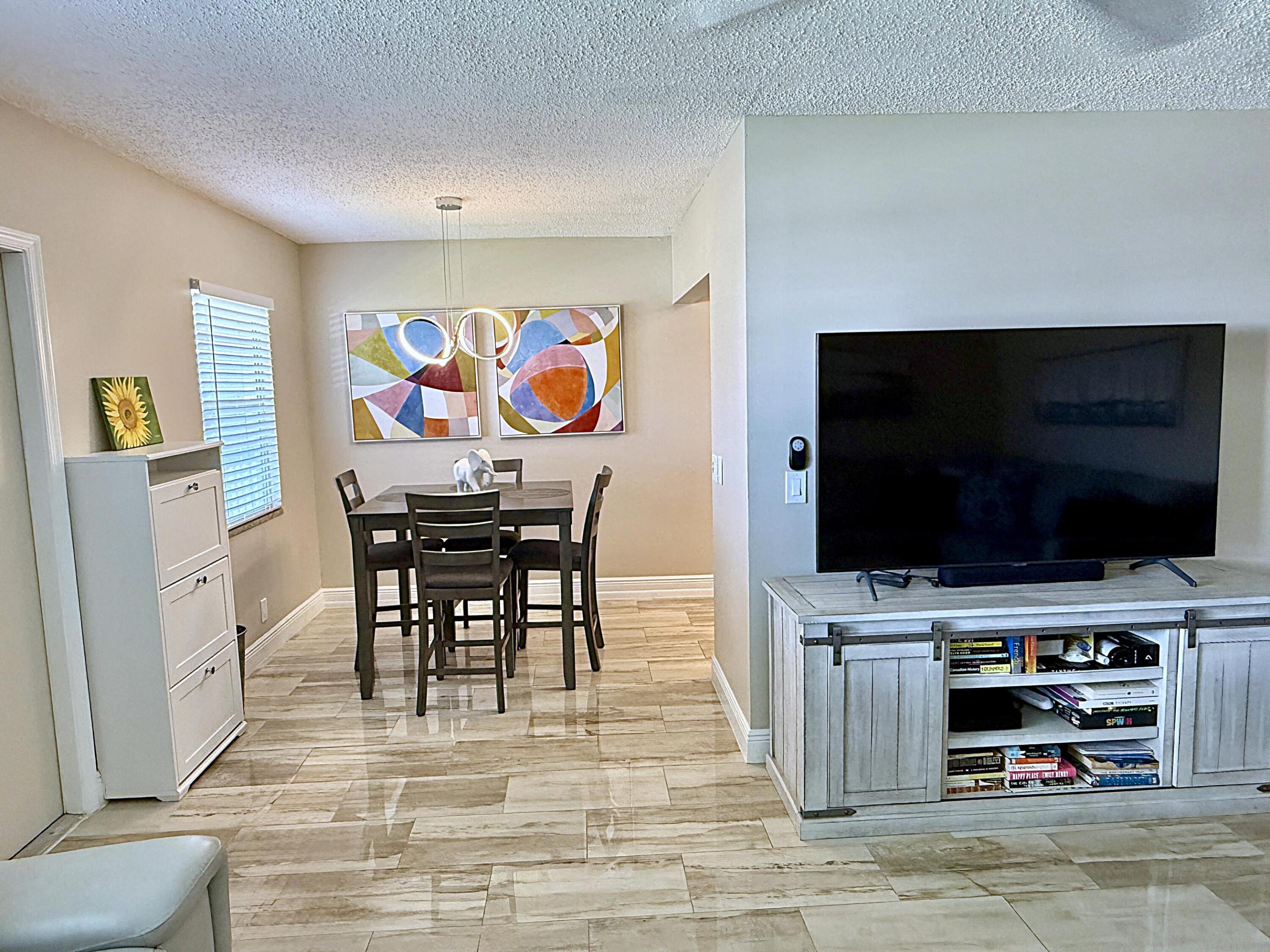 359 Oakridge T — photo 11