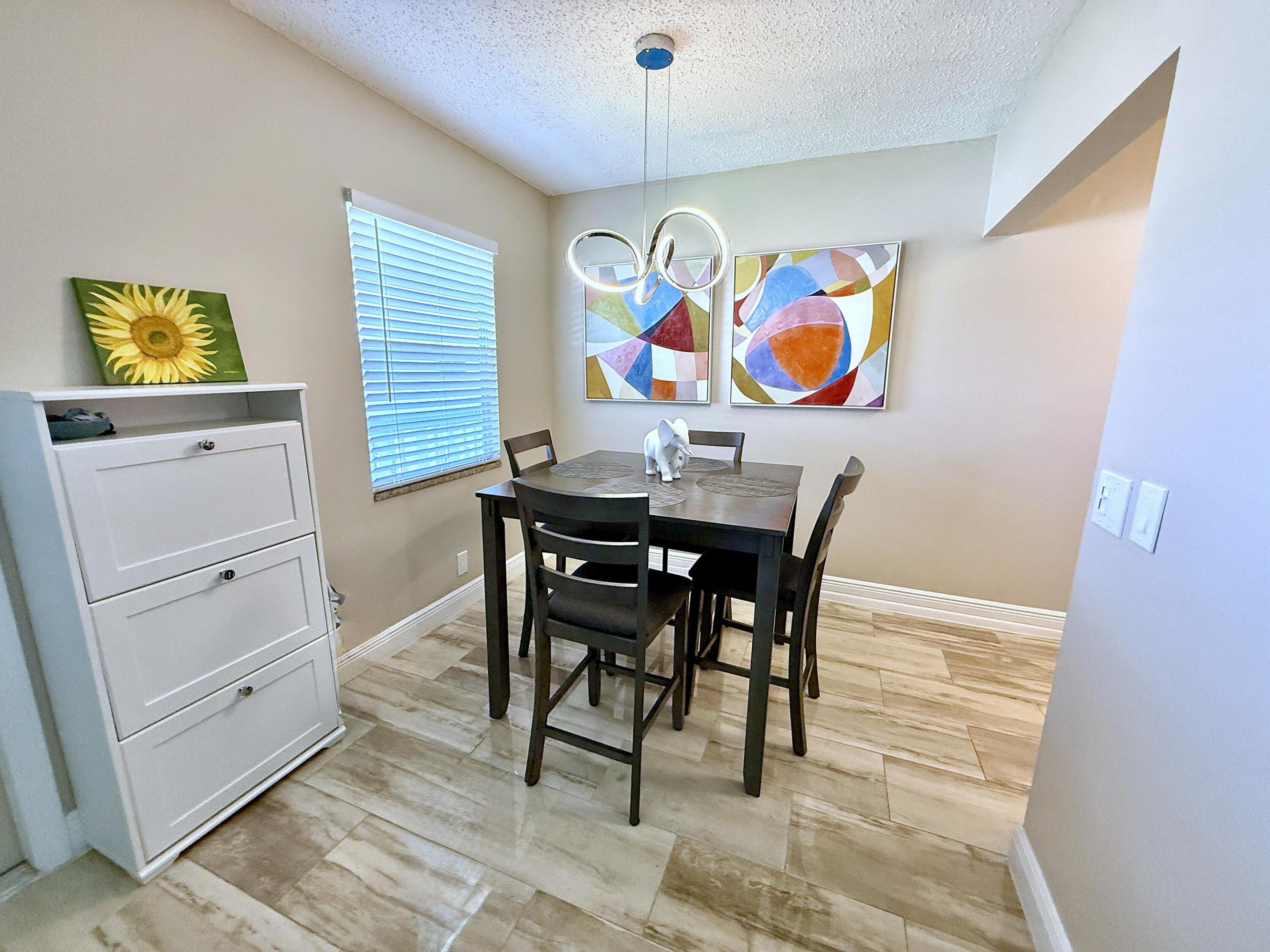 359 Oakridge T — photo 12