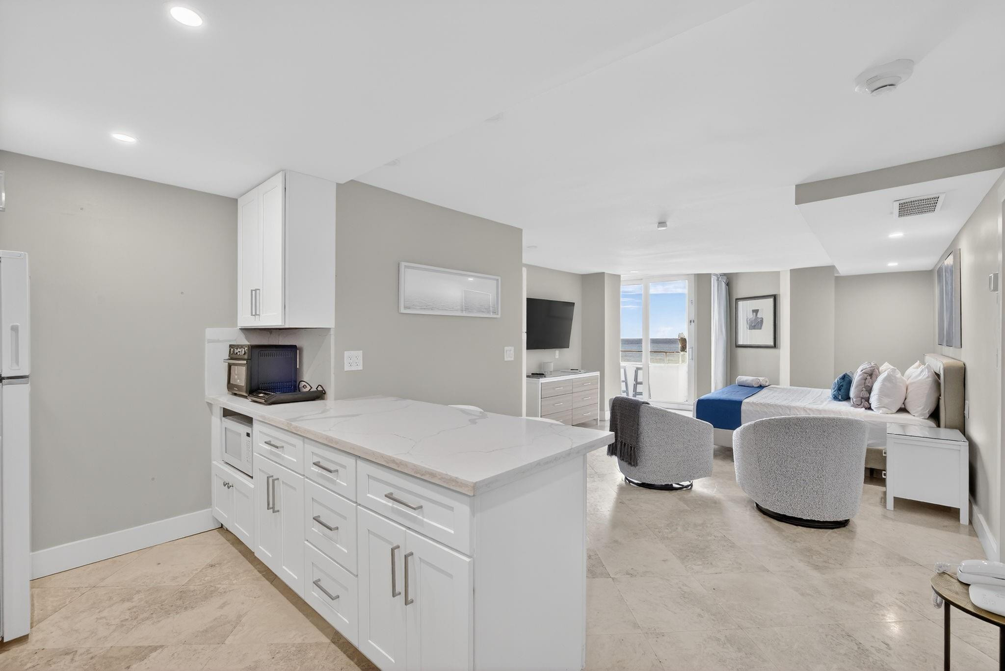 4040 Galt Ocean Drive 708 — photo 4