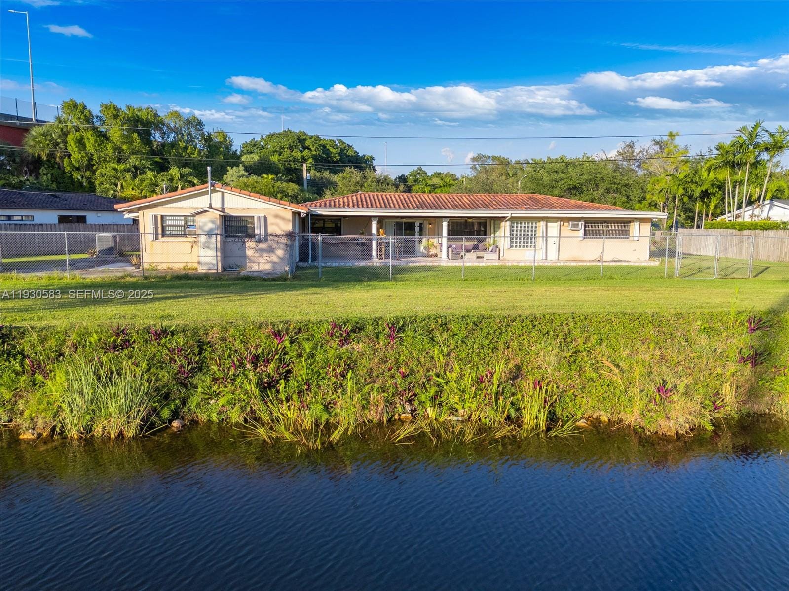 9380 SW 83rd Street, Miami, FL 33173 photo 4