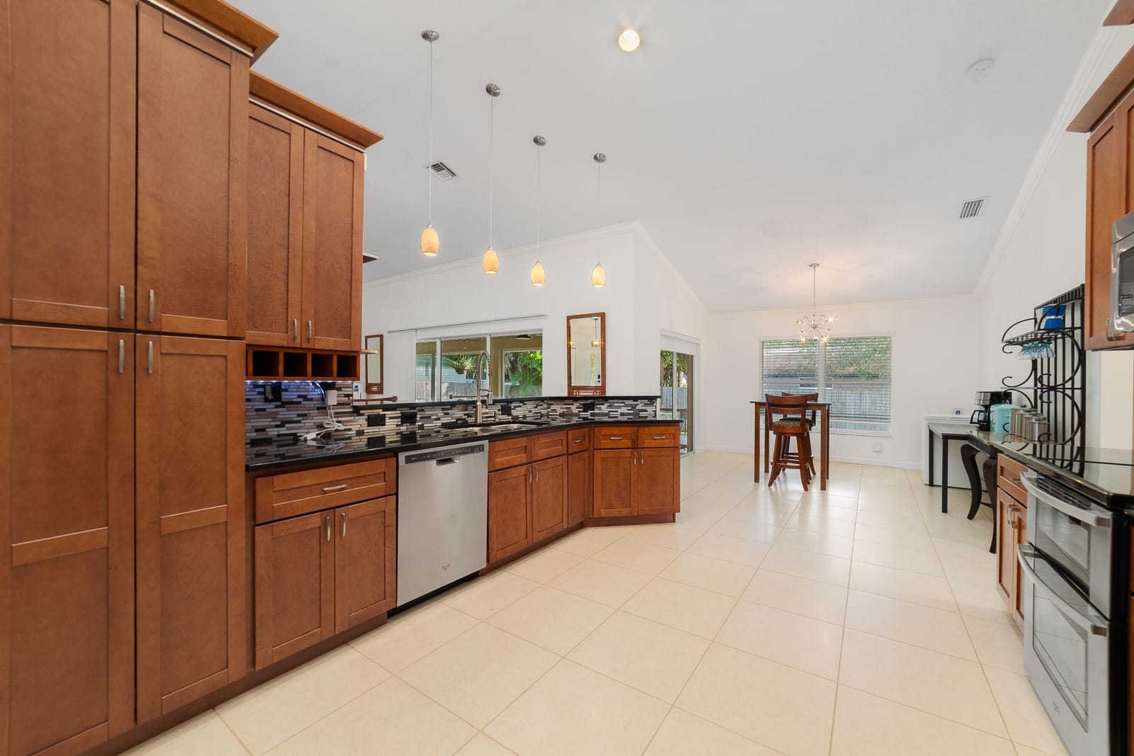 6012 Bamboo Drive — photo 10